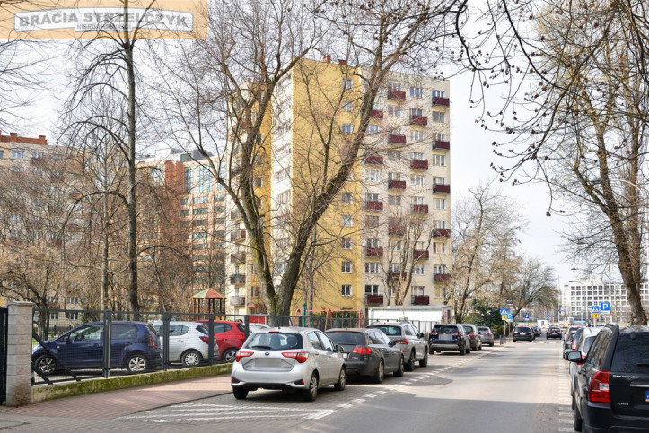 Mieszkanie Sprzedaż  Ochota al.&nbsp;Aleje Jerozolimskie 8